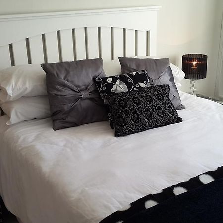 On Broadwalk Cottage Kapstadt Zimmer foto